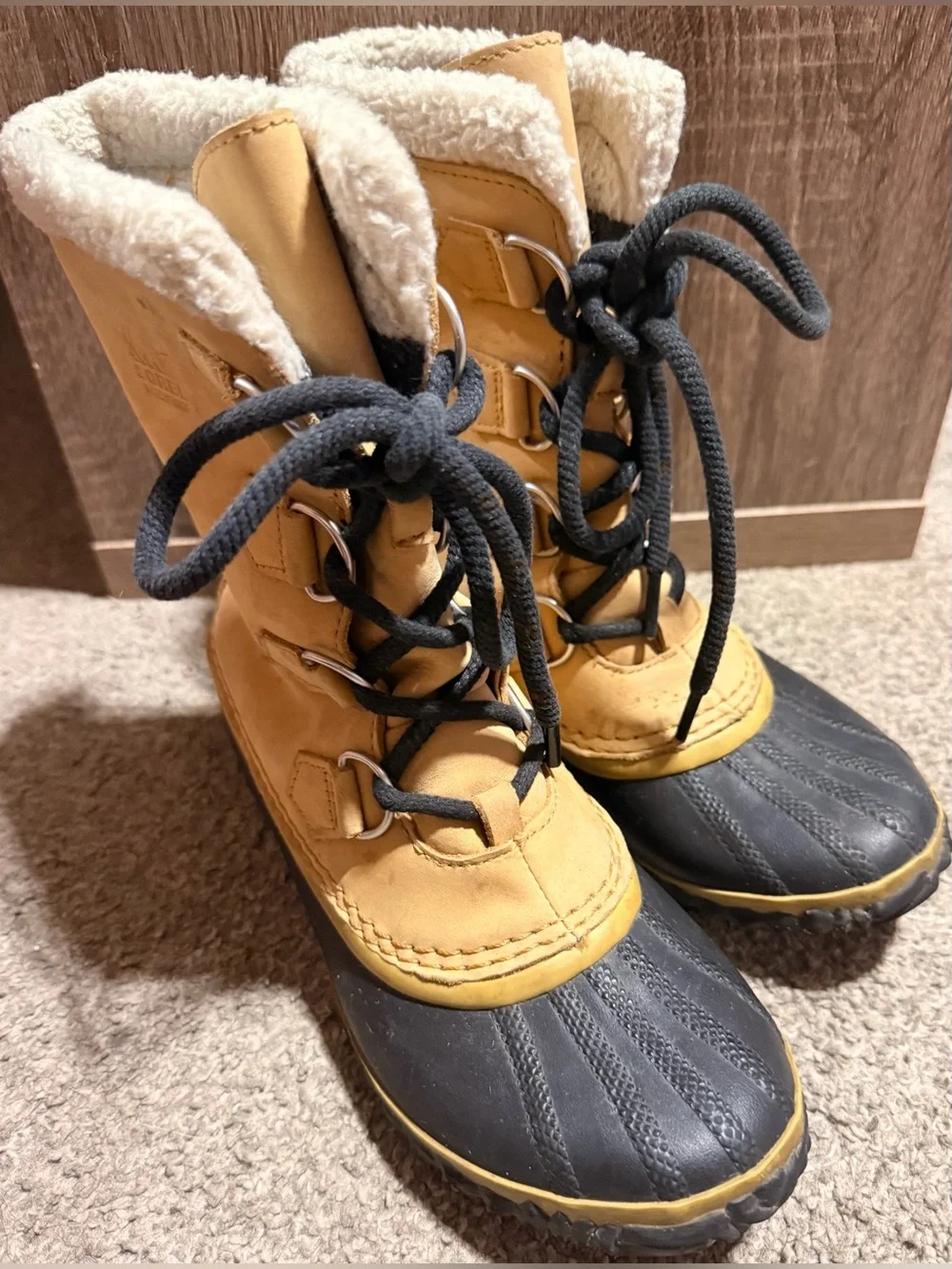 Sorel Caribou Slim Size-7 Women's Winter Boots